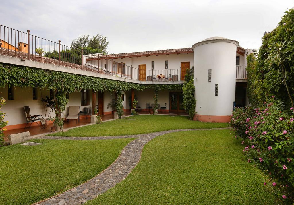 Chez Daniel Bed & Breakfast Antigua Exterior foto